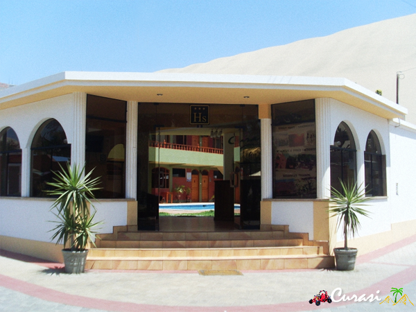 Hotel Curasi, Huacachina