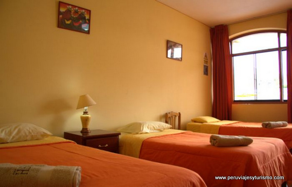 Hotel Curasi, habitación triple